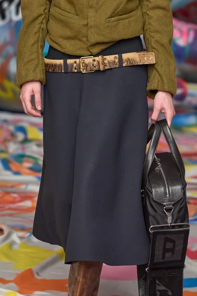 Look 66